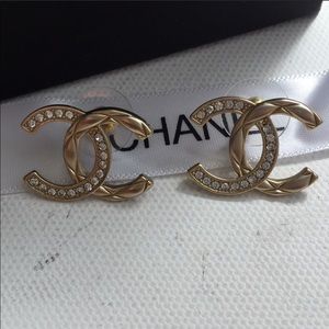 Vintage channel earrings